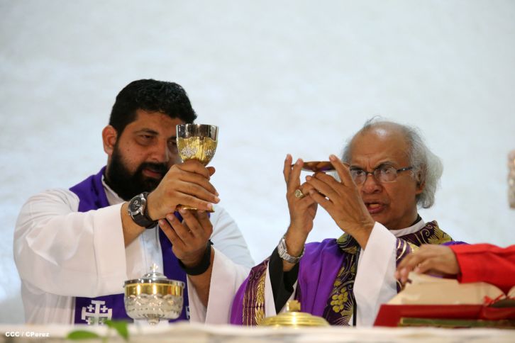 Cardenal Brenes oficia Misa por Miércoles de Ceniza