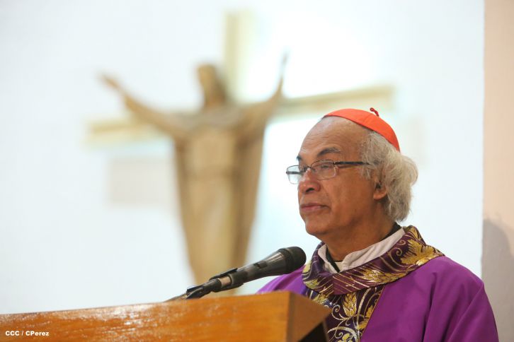 Cardenal Brenes oficia Misa por Miércoles de Ceniza