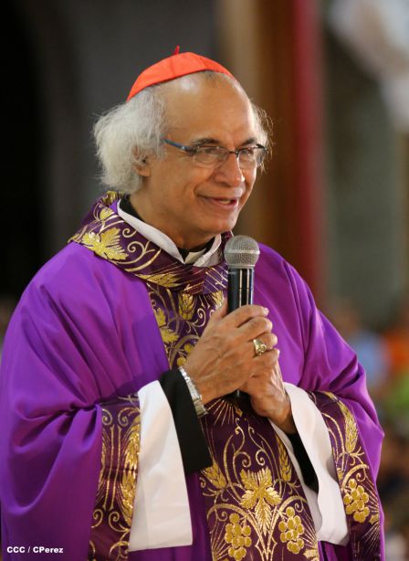 Cardenal Brenes oficia Misa por Miércoles de Ceniza