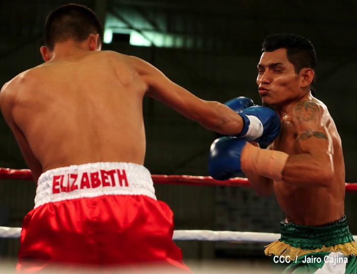 Chocolatito liquidó en cinco a Barrera