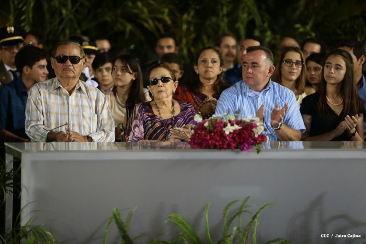 Daniel y Rosario conmemoran 81 Aniversario del Tránsito a la Inmortalidad de Sandino