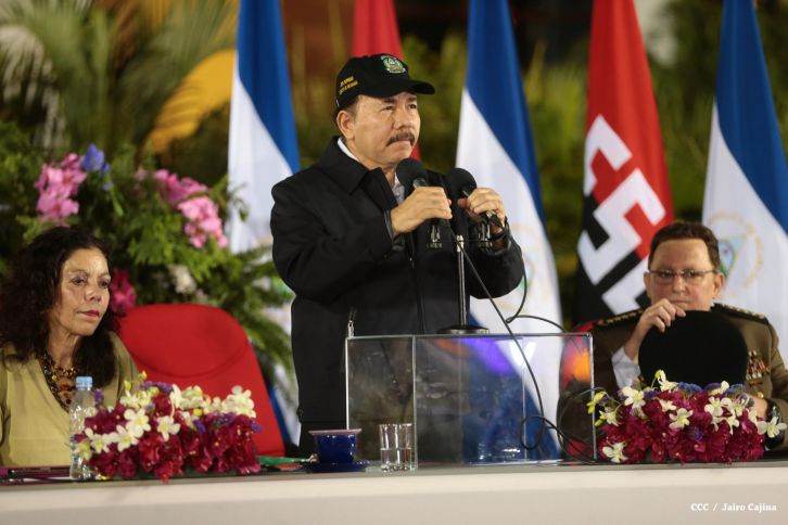 Daniel y Rosario conmemoran 81 Aniversario del Tránsito a la Inmortalidad de Sandino