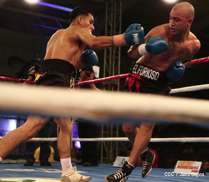 Chocolatito liquidó en cinco a Barrera