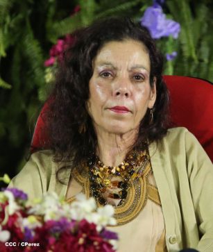 Daniel y Rosario conmemoran 81 Aniversario del Tránsito a la Inmortalidad de Sandino