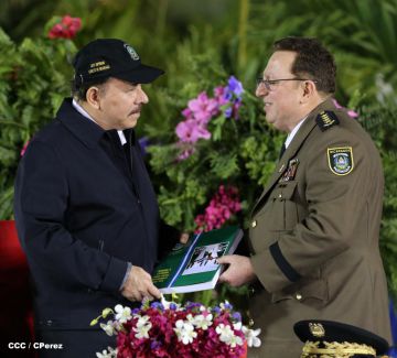 Daniel y Rosario conmemoran 81 Aniversario del Tránsito a la Inmortalidad de Sandino