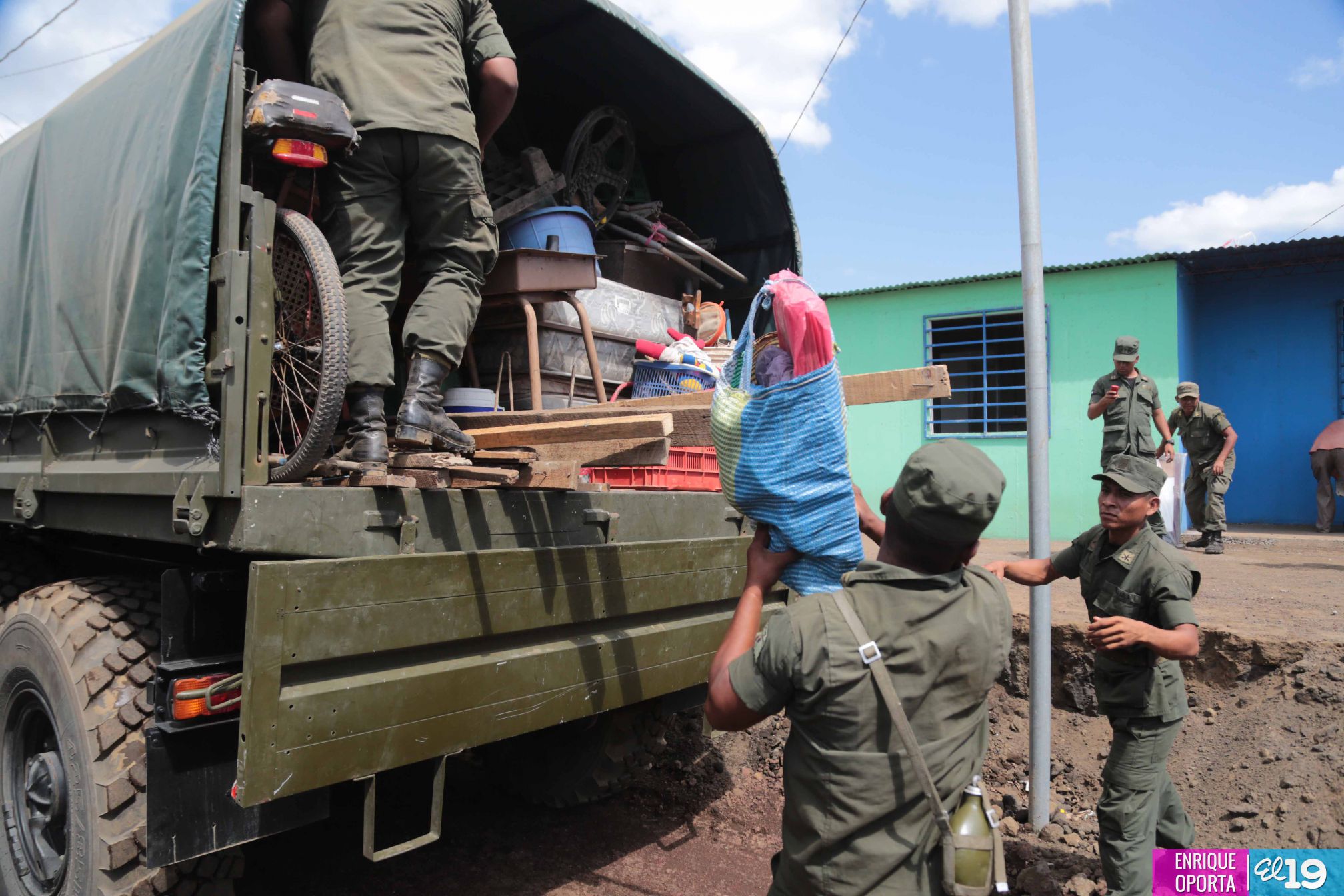 Nuevas familias son trasladadas a Ciudad Belén