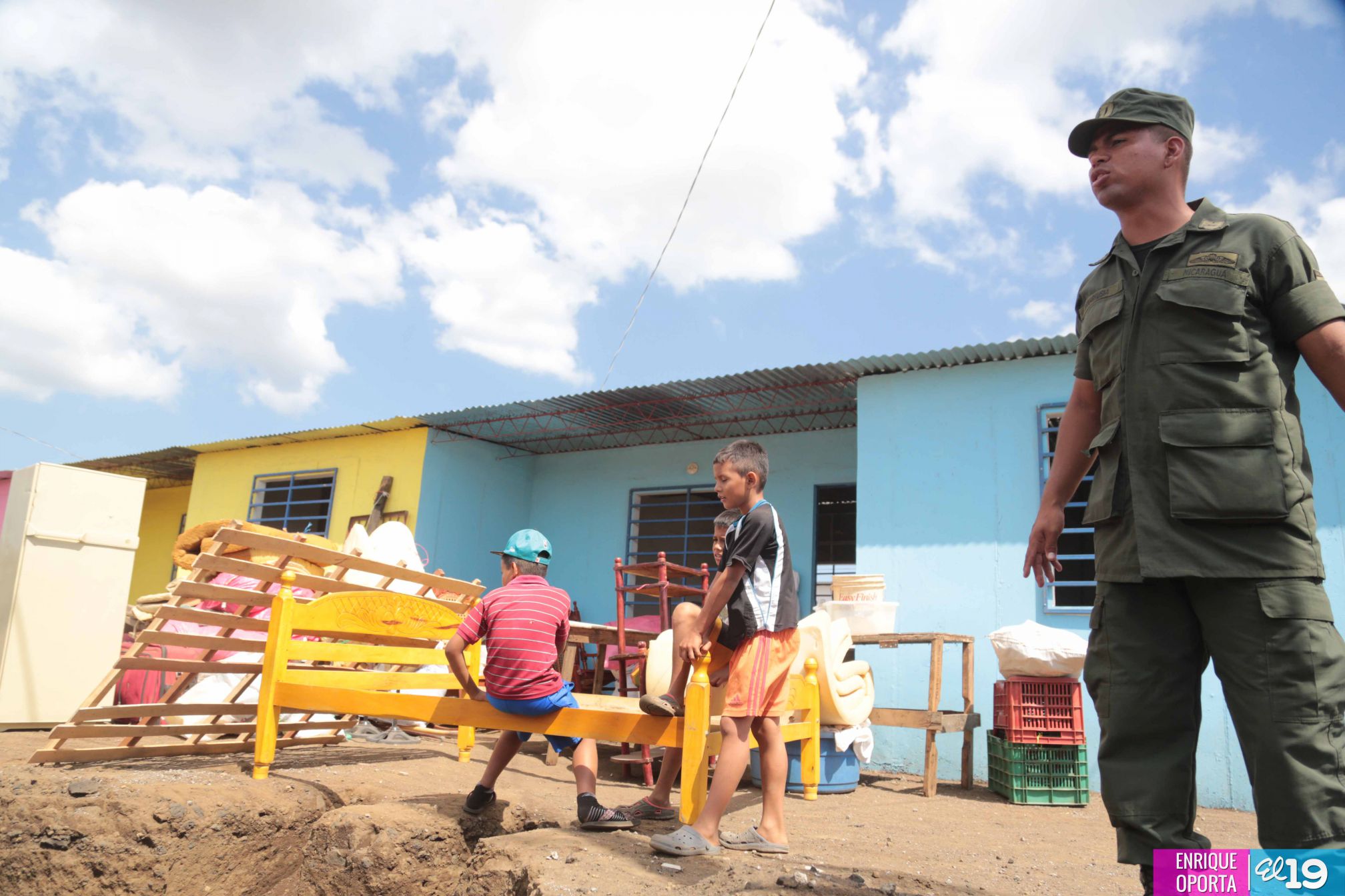 Nuevas familias son trasladadas a Ciudad Belén
