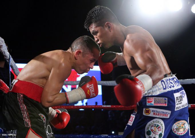 "Chocolatito" González noquea al mexicano Valentín León en Nicaragua 