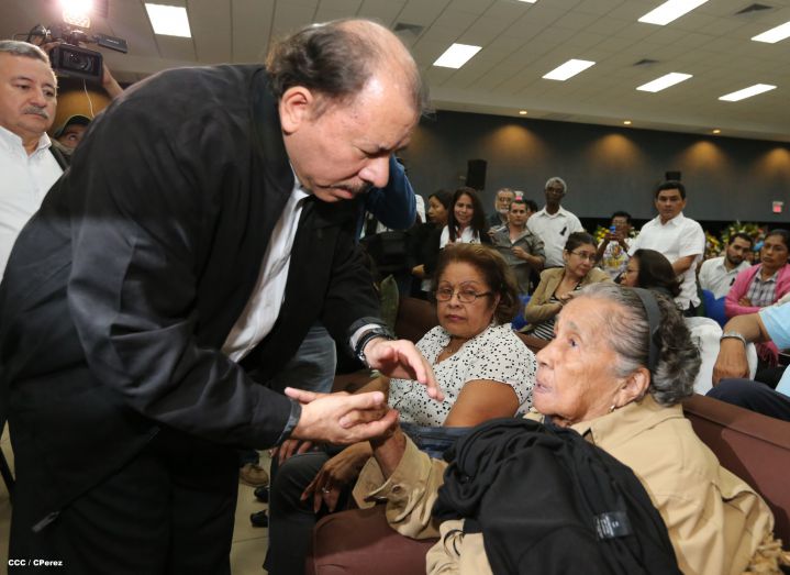 Presidente Daniel rinde homenaje póstumo al Rector Elmer Cisneros