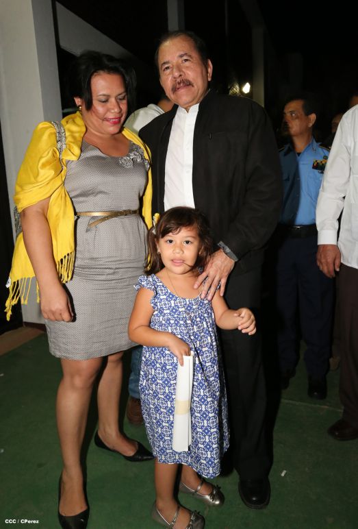 Presidente Daniel rinde homenaje póstumo al Rector Elmer Cisneros