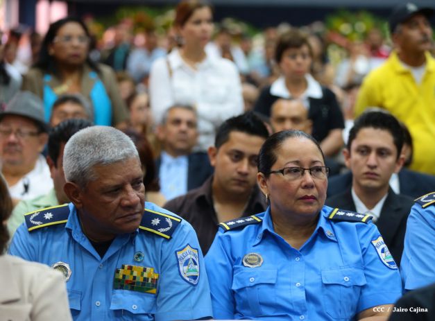 Continúan honras póstumas al Rector Magnífico Elmer Cisneros