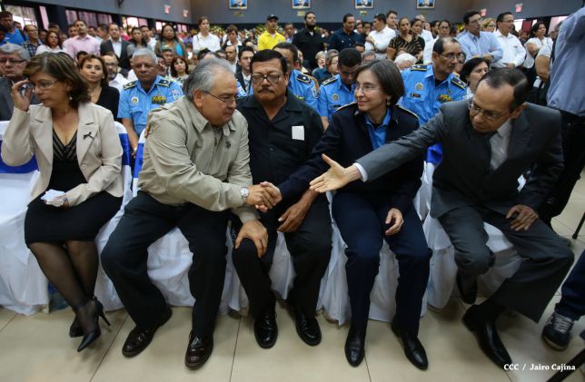 Continúan honras póstumas al Rector Magnífico Elmer Cisneros