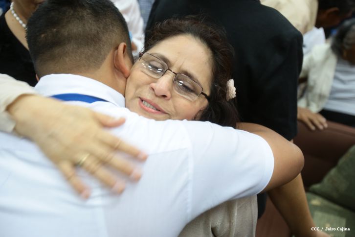 Continúan honras póstumas al Rector Magnífico Elmer Cisneros