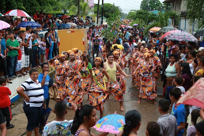 Costa Caribe celebras Fiestas de Mayo Ya 2013