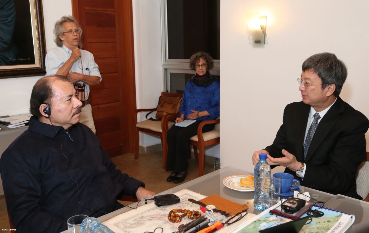 Presidente Daniel sostiene encuentro con delegación del FMI