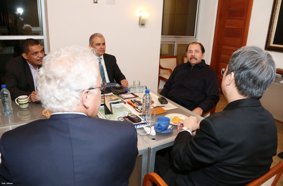 Presidente Daniel sostiene encuentro con delegación del FMI