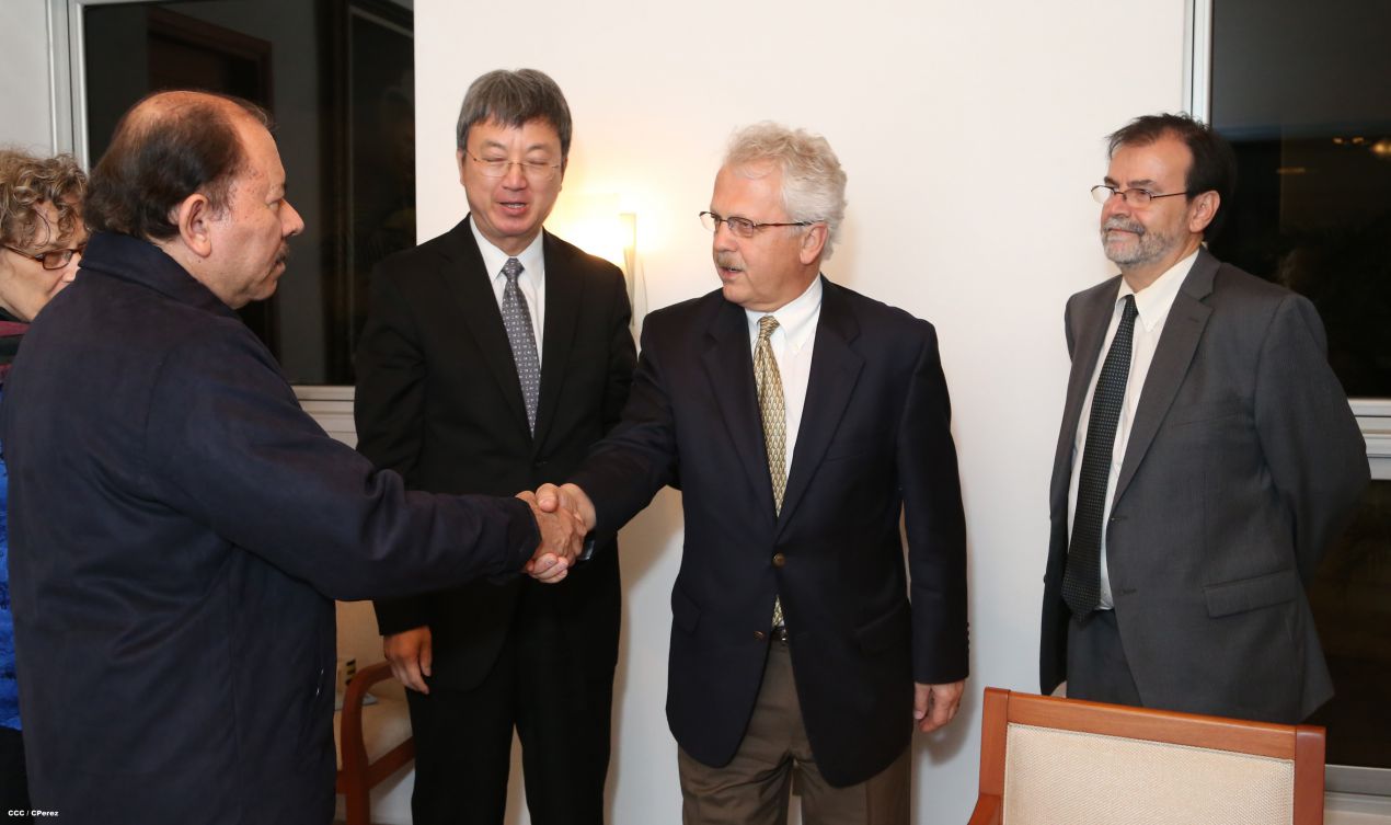 Presidente Daniel sostiene encuentro con delegación del FMI