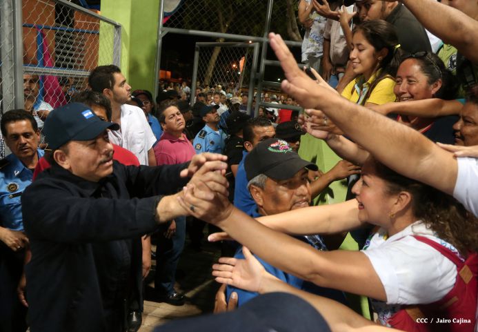 Daniel inaugura Estadio de Béisbol Infantil “Hugo Chávez Frías”