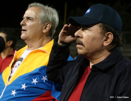 Daniel inaugura Estadio de Béisbol Infantil “Hugo Chávez Frías”