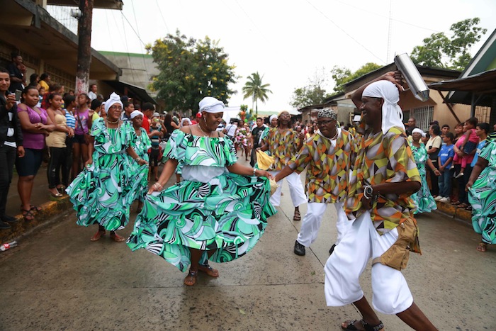 Costa Caribe celebras Fiestas de Mayo Ya 2013
