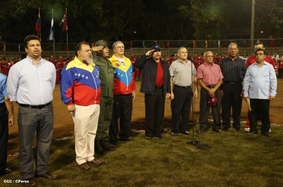 Daniel inaugura Estadio de Béisbol Infantil “Hugo Chávez Frías”