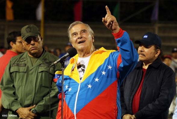 Daniel inaugura Estadio de Béisbol Infantil “Hugo Chávez Frías”