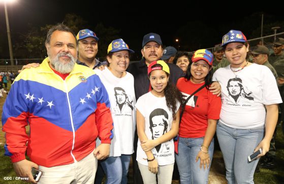 Daniel inaugura Estadio de Béisbol Infantil “Hugo Chávez Frías”