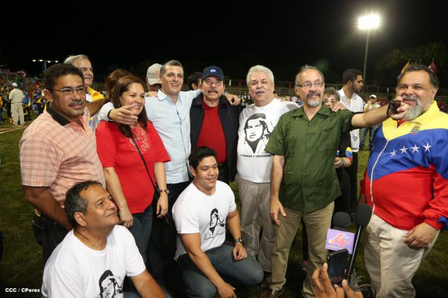 Daniel inaugura Estadio de Béisbol Infantil “Hugo Chávez Frías”