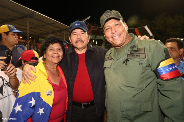 Daniel inaugura Estadio de Béisbol Infantil “Hugo Chávez Frías”