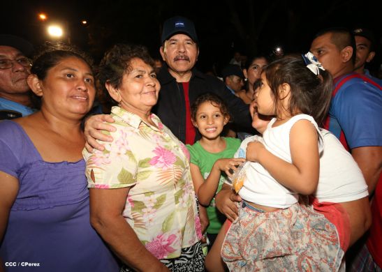 Daniel inaugura Estadio de Béisbol Infantil “Hugo Chávez Frías”