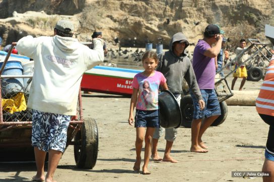 Familias de Masachapa participan masivamente en simulacros de terremoto y tsunami  