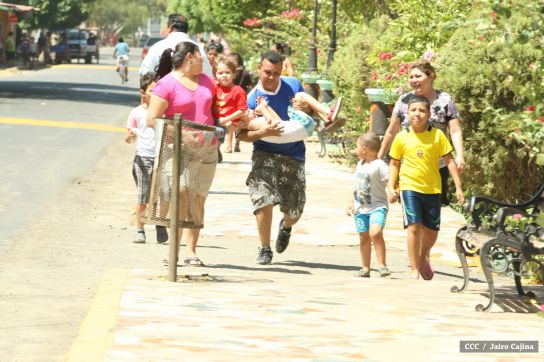 Familias de Masachapa participan masivamente en simulacros de terremoto y tsunami  