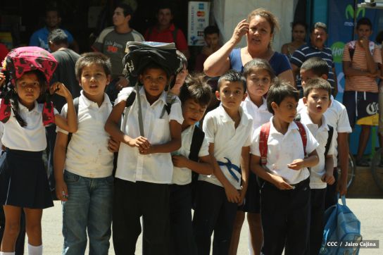 Familias de Masachapa participan masivamente en simulacros de terremoto y tsunami  
