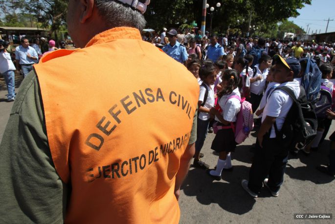 Familias de Masachapa participan masivamente en simulacros de terremoto y tsunami  