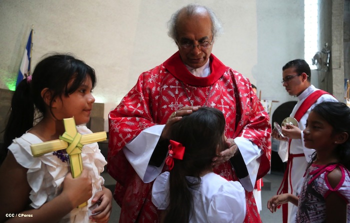 Procesión de la Burrita en Managua (Semana Santa 2013)