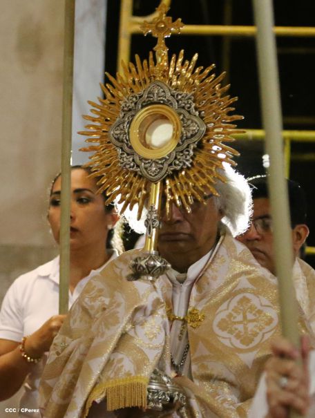 Cardenal Brenes celebra a San José, el Protector de la Iglesia
