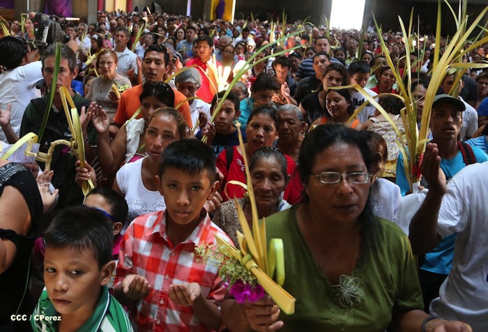 Procesión de la Burrita en Managua (Semana Santa 2013)