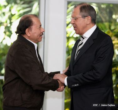 Presidente Daniel y Compañera Rosario sostienen encuentro con Canciller de la Federación de Rusia