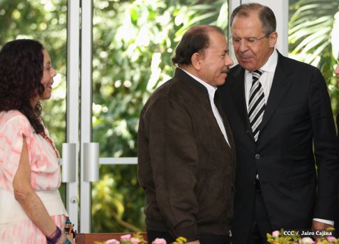 Presidente Daniel y Compañera Rosario sostienen encuentro con Canciller de la Federación de Rusia