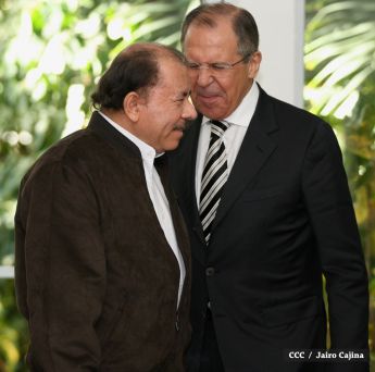 Presidente Daniel y Compañera Rosario sostienen encuentro con Canciller de la Federación de Rusia