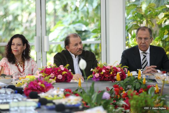 Presidente Daniel y Compañera Rosario sostienen encuentro con Canciller de la Federación de Rusia