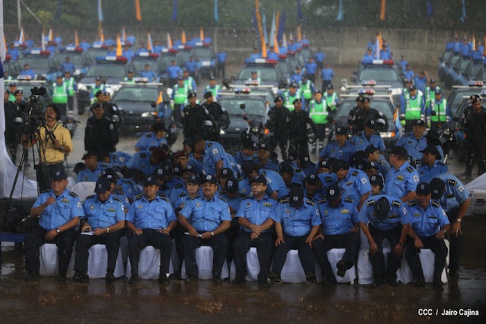 Daniel clausura XXII Reunión de mandos de la Policía Nacional