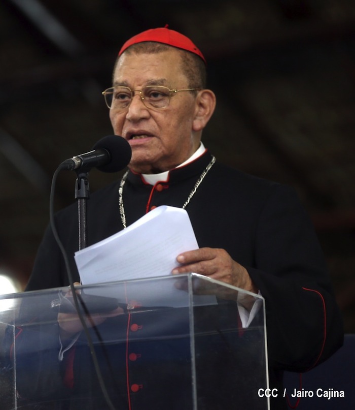 Daniel clausura XXII Reunión de mandos de la Policía Nacional