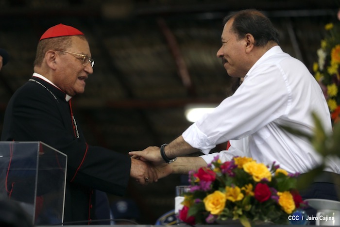 Daniel clausura XXII Reunión de mandos de la Policía Nacional