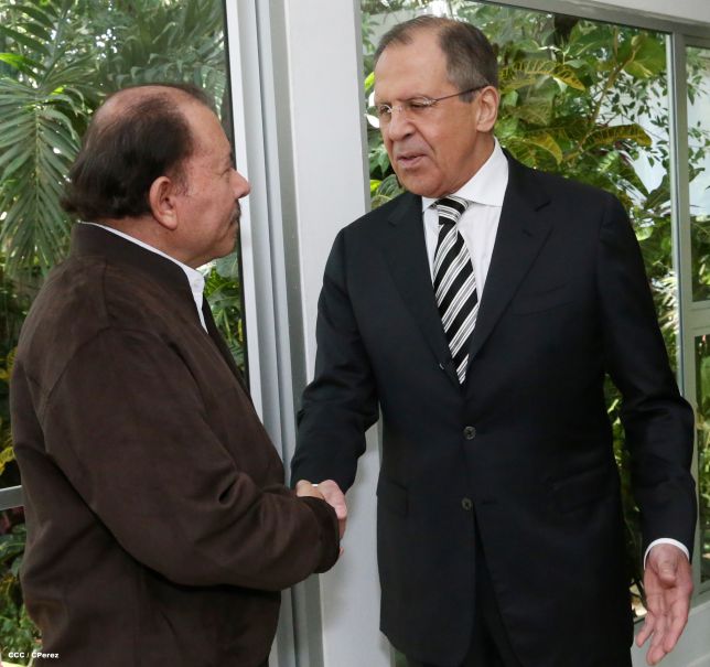 Presidente Daniel y Compañera Rosario sostienen encuentro con Canciller de la Federación de Rusia