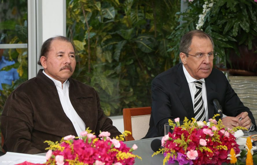 Presidente Daniel y Compañera Rosario sostienen encuentro con Canciller de la Federación de Rusia