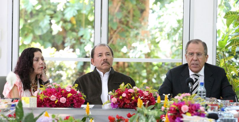 Presidente Daniel y Compañera Rosario sostienen encuentro con Canciller de la Federación de Rusia