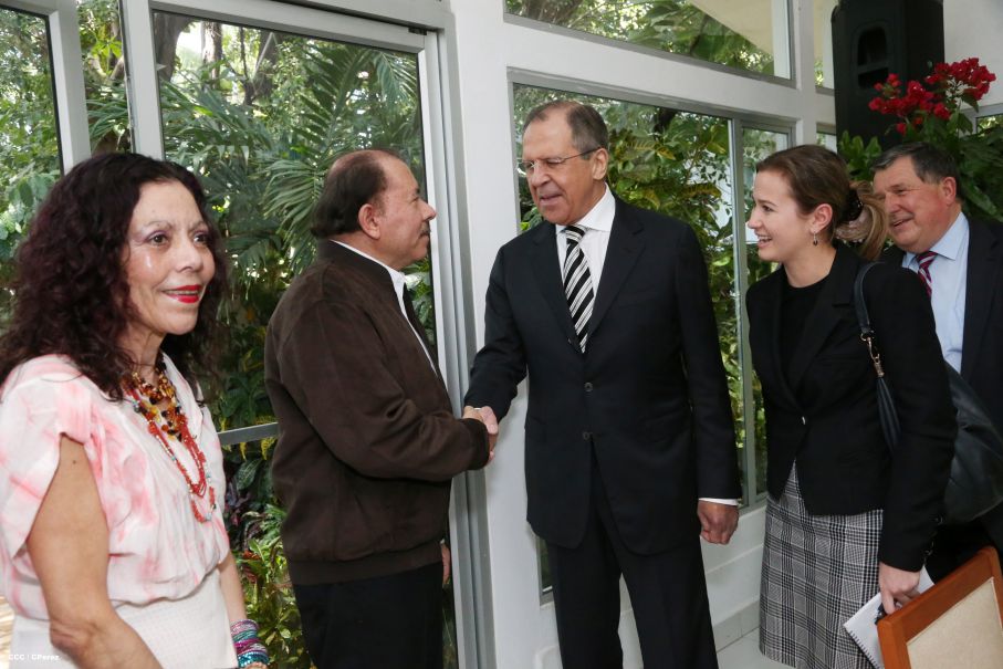 Presidente Daniel y Compañera Rosario sostienen encuentro con Canciller de la Federación de Rusia