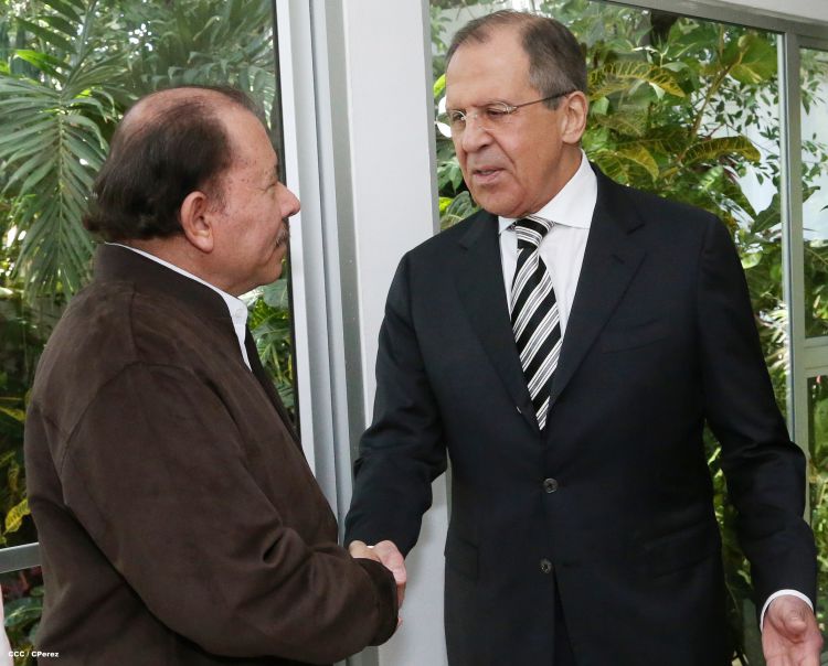 Presidente Daniel y Compañera Rosario sostienen encuentro con Canciller de la Federación de Rusia