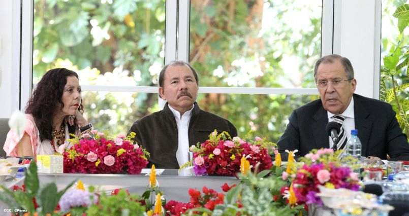 Presidente Daniel y Compañera Rosario sostienen encuentro con Canciller de la Federación de Rusia